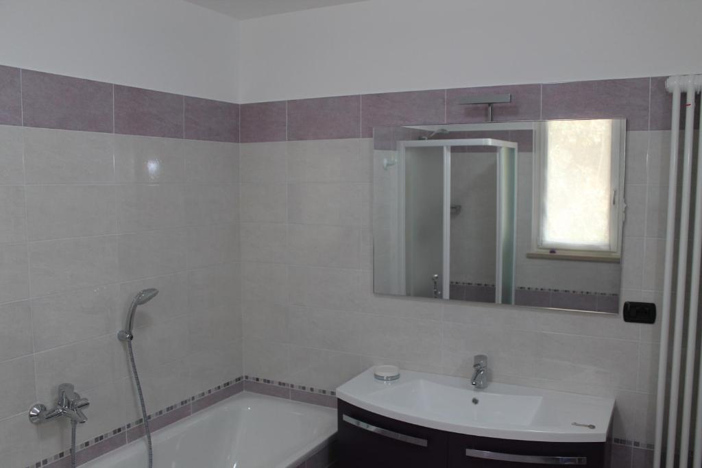 Double Room Private External Bathroom